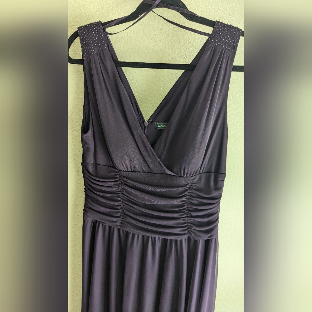 Jessica Howard Sleeveless Formal dress 16